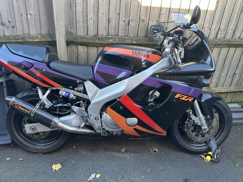 Yamaha fzr 600 - yamaha,