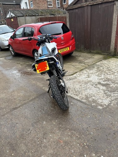 Yamaha wr125r 2010 - yamaha,