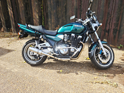 Yamaha xjr1300 - yamaha,