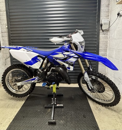 Yz125