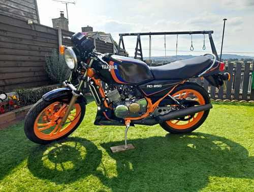Yamaha rd250lc matching - yamaha,