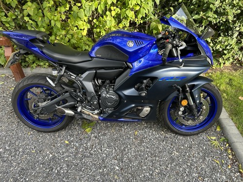 Yamaha 2023 - r7,