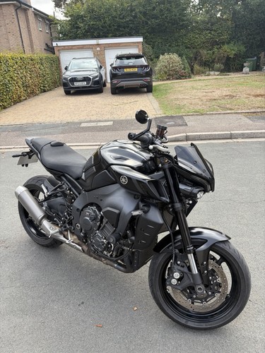 Yamaha mt10 2022 - yamaha,