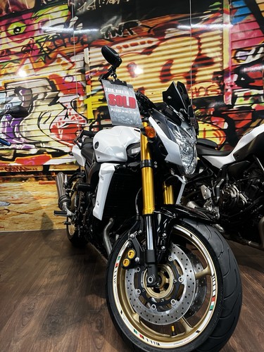 Yamaha fz8 2010 - yamaha,