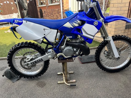 Yamaha 250 stroke year - yamaha,