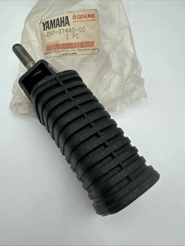 Yamaha rear footrest compl - footrest,