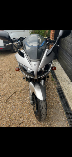 Yamaha fzs1000 - yamaha,