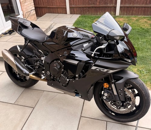Yamaha 2024 - yamaha, r1