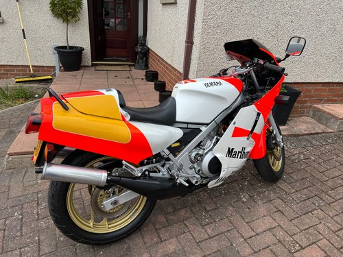 Yamaha rd500lc model - yamaha,